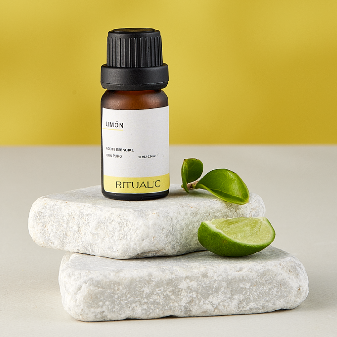 Aceite esencial de limón orgánico 100% natural y puro + Sweet  Dream Roll On - Aceite esencial de aromaterapia de mezcla de aceites  esenciales - 0.3 fl oz (Sweet Dream + Limón) : Salud y Hogar